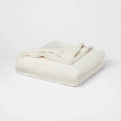 60"x80" Lush Faux Fur Bed Throw - Threshold™ -Threshold GUEST 401c2e9f a562 421f acb7 fd63e63d92e4