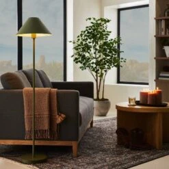 Threshold -Threshold GUEST ea3bcb7f 4a46 4208 94bc 199495c538f5